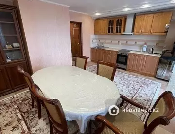 3-комнатная квартира, этаж 5 из 5, 97 м²