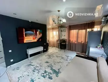 2-комнатная квартира, этаж 3 из 4, 43 м²