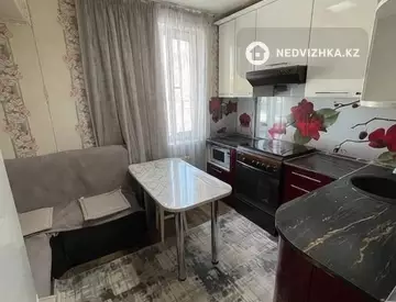3-комнатная квартира, этаж 1 из 2, 60 м²
