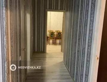 3-комнатная квартира, этаж 4 из 7, 103 м²