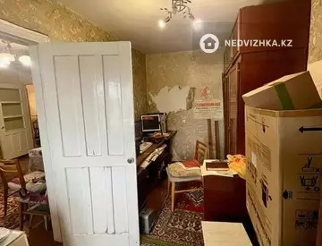 3-комнатная квартира, этаж 4 из 5, 56 м²