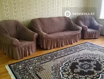 3-комнатная квартира, этаж 3 из 9, 100 м²