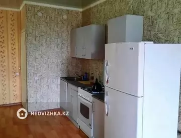 3-комнатная квартира, этаж 3 из 9, 100 м²