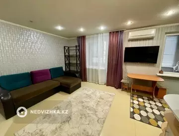 1-комнатная квартира, этаж 3 из 5, 30 м²