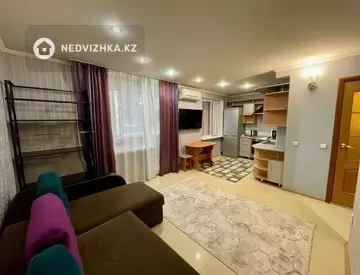 1-комнатная квартира, этаж 3 из 5, 30 м²