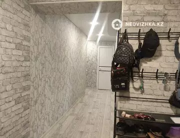 3-комнатная квартира, этаж 1 из 2, 65 м²