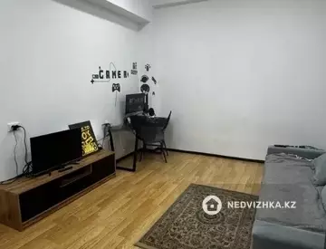 1-комнатная квартира, этаж 1 из 4, 36 м²