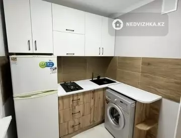 1-комнатная квартира, этаж 3 из 5, 32 м²