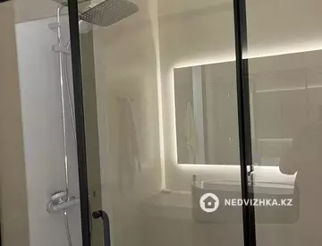 4-комнатная квартира, этаж 2 из 12, 110 м²