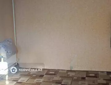 1-комнатная квартира, этаж 3 из 5, 36 м²