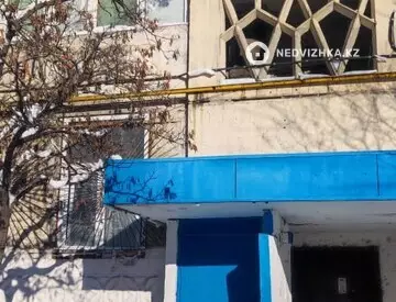 1-комнатная квартира, этаж 3 из 5, 36 м²