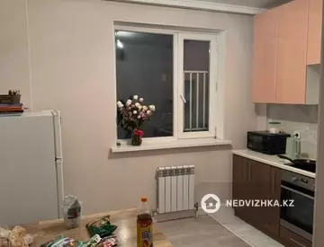 2-комнатная квартира, этаж 8 из 9, 55 м²