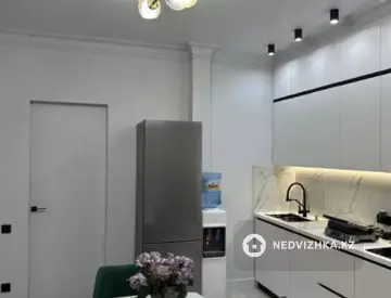 2-комнатная квартира, этаж 2 из 9, 69 м²