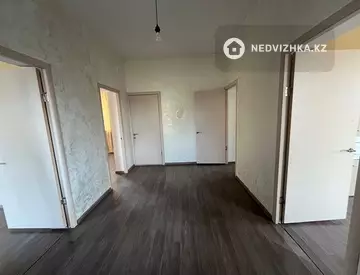 3-комнатный дом, 6 соток, 92 м², на длительный срок