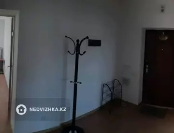 2-комнатная квартира, этаж 5 из 5, 54 м²