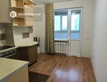 2-комнатная квартира, этаж 8 из 12, 60 м²