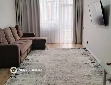 2-комнатная квартира, этаж 7 из 21, 77 м²