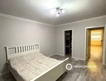2-комнатная квартира, этаж 8 из 10, 67 м²