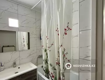 2-комнатная квартира, этаж 8 из 10, 67 м²