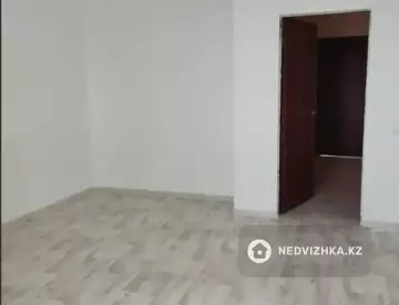 2-комнатная квартира, этаж 13 из 14, 72 м²
