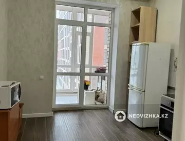 1-комнатная квартира, этаж 3 из 9, 41 м²