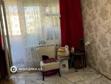 2-комнатная квартира, этаж 4 из 5, 44 м²