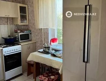 2-комнатная квартира, этаж 4 из 5, 44 м²