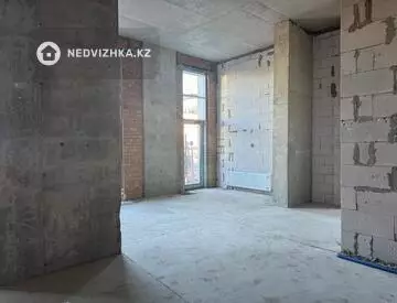 Помещение, этаж 1 из 1, 104 м², на длительный срок