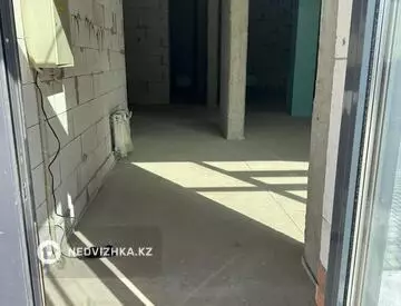 Помещение, этаж 1 из 1, 103 м², на длительный срок