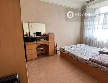 2-комнатная квартира, этаж 3 из 4, 53 м²