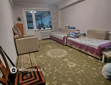 1-комнатная квартира, этаж 3 из 5, 40 м²