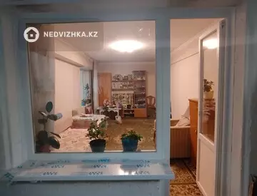 1-комнатная квартира, этаж 3 из 5, 40 м²