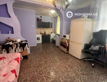 3-комнатная квартира, этаж 1 из 2, 62 м²