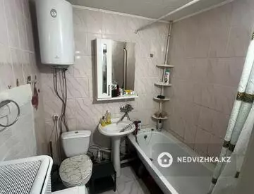 2-комнатная квартира, этаж 1 из 9, 48 м²