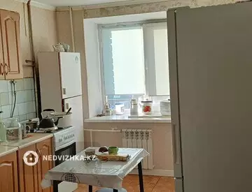 1-комнатная квартира, этаж 4 из 5, 36 м²