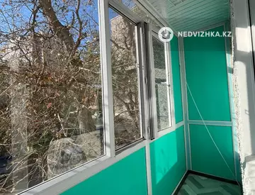 3-комнатная квартира, этаж 2 из 9, 68 м²