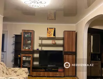 3-комнатная квартира, этаж 1 из 5, 57 м²