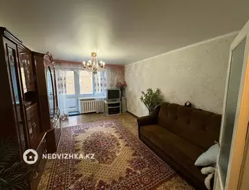 3-комнатная квартира, этаж 3 из 5, 62 м²