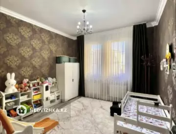 3-комнатная квартира, этаж 2 из 9, 100 м²
