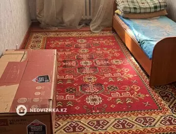 4-комнатная квартира, этаж 5 из 5, 90 м², на длительный срок