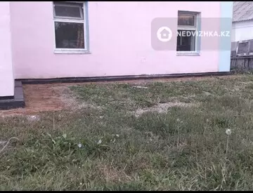 4-комнатный дом, 7 соток, 64 м²