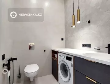 1-комнатная квартира, этаж 4 из 8, 40 м², посуточно