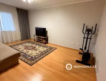 2-комнатная квартира, этаж 2 из 12, 55 м²