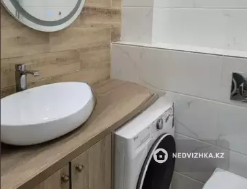 2-комнатная квартира, этаж 5 из 13, 51 м²