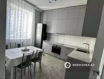 2-комнатная квартира, этаж 4 из 9, 72 м²