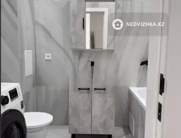 2-комнатная квартира, этаж 2 из 12, 58 м²