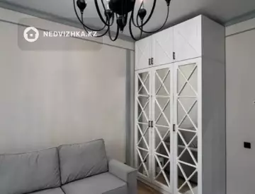 1-комнатная квартира, этаж 3 из 12, 40 м²