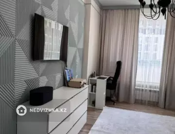 1-комнатная квартира, этаж 3 из 12, 40 м²