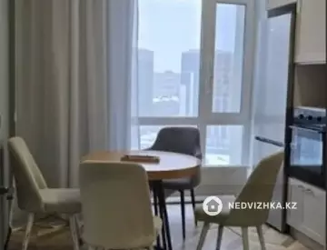 3-комнатная квартира, этаж 9 из 9, 55 м²