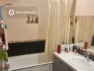 2-комнатная квартира, этаж 10 из 12, 74 м²